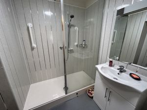 Photo 16- click for photo gallery